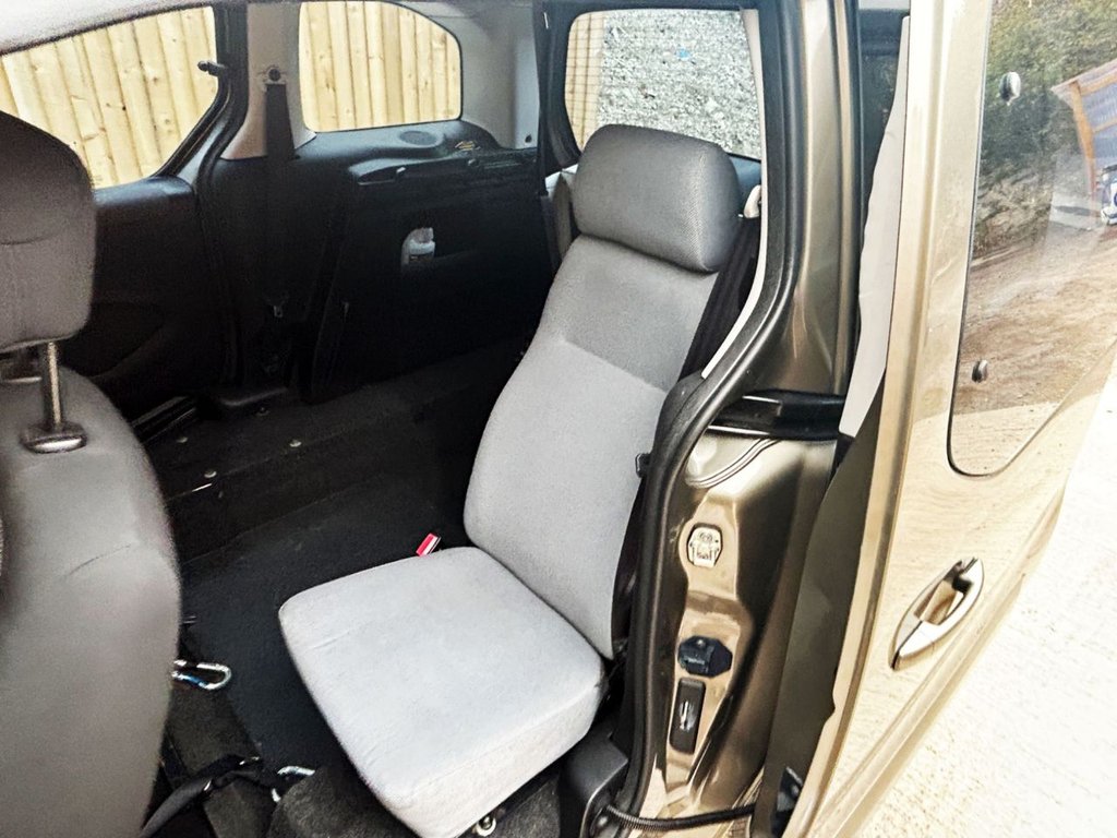 Used Peugeot Partner Tepee 2013 for sale - 75800636: Photo 21