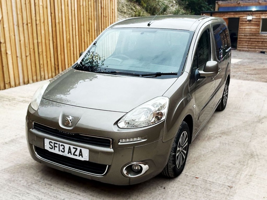 Used Peugeot Partner Tepee 2013 for sale - 75800636: Photo 4