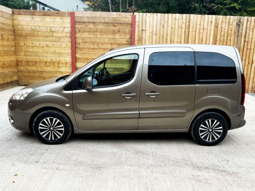 Used Peugeot Partner Tepee 2013 for sale - 75800636: Photo 7