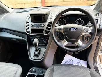 Used Ford Grand Tourneo Connect 2022 for sale - 78514547: Photo