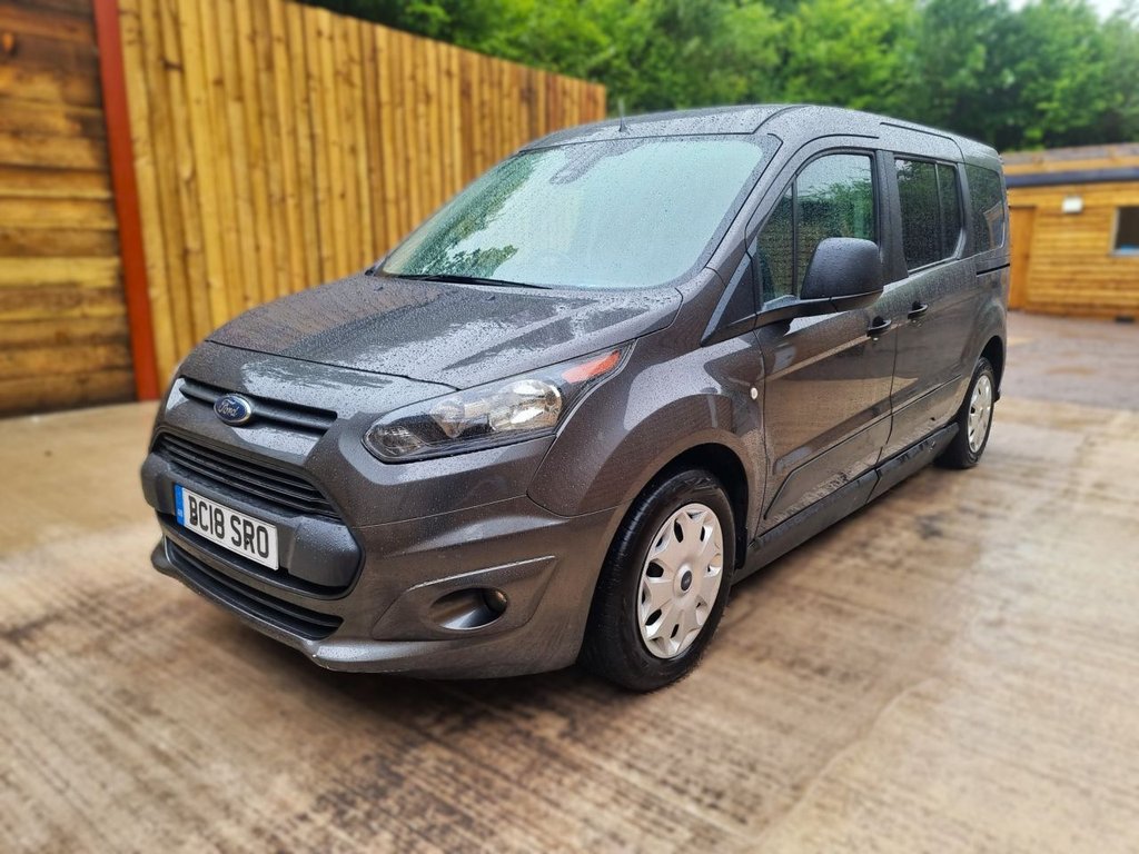 Used Ford Grand Tourneo Connect 2018 for sale - 78044307: Photo 6
