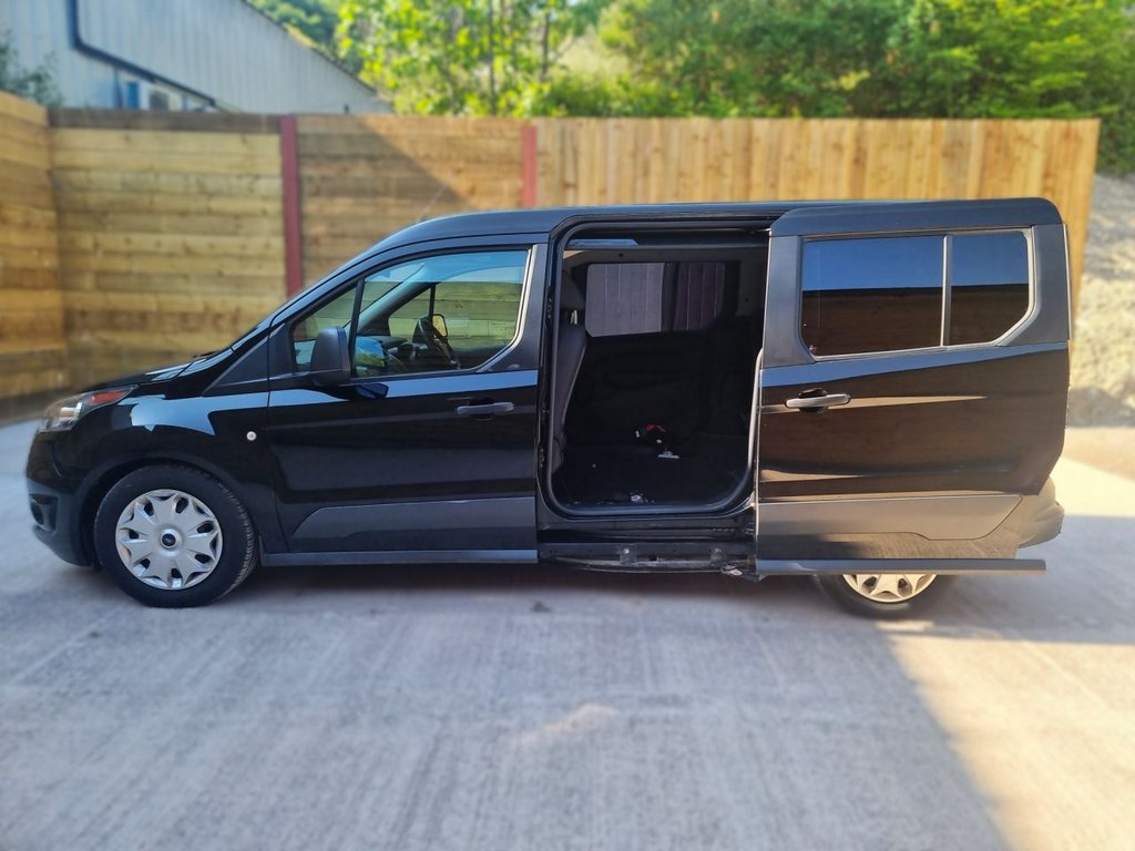 Used Ford Grand Tourneo Connect 2019 for sale - 76581962: Photo 10