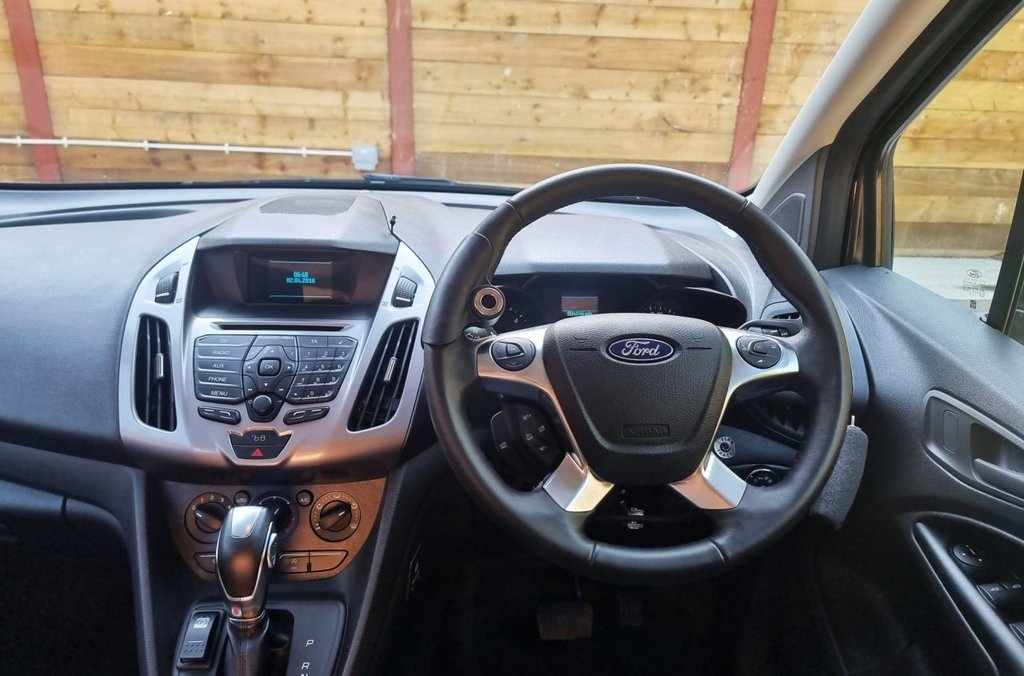 Used Ford Grand Tourneo Connect 2019 for sale - 76581962: Photo 2