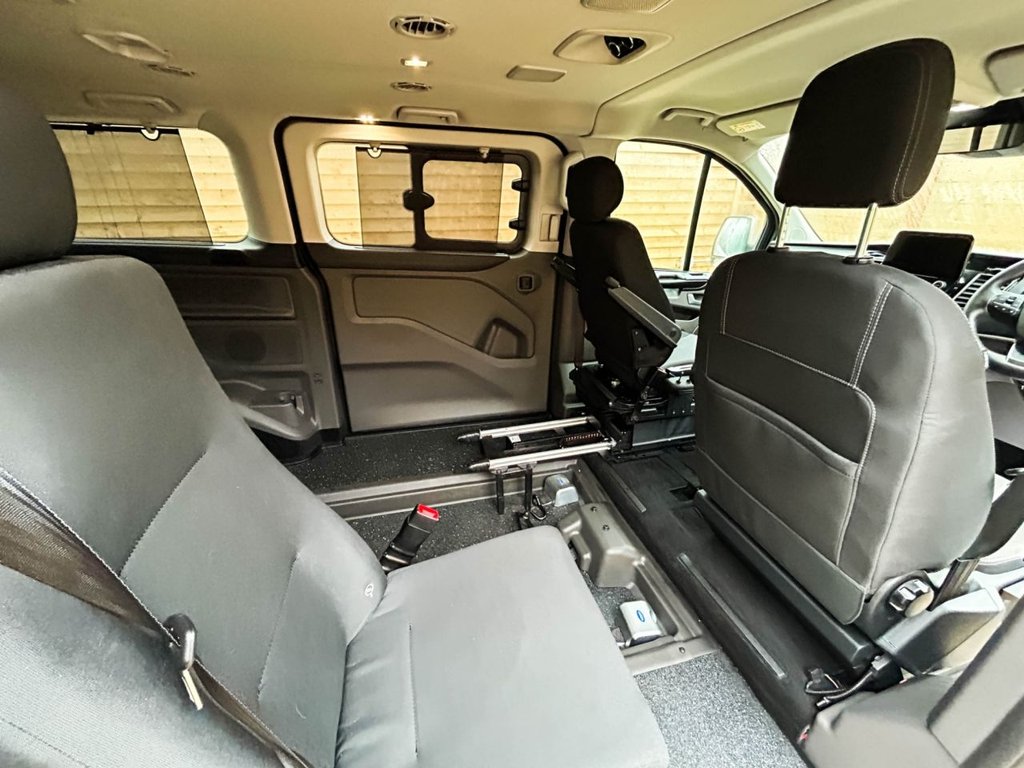 Used Ford Tourneo Custom 2024 for sale - 77680818: Photo 17