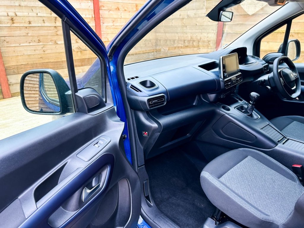 Used Peugeot Rifter 2023 for sale - 77583829: Photo 18