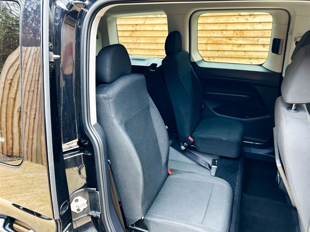 Used Ford Tourneo Connect 2023 for sale - 77680630: Photo 18