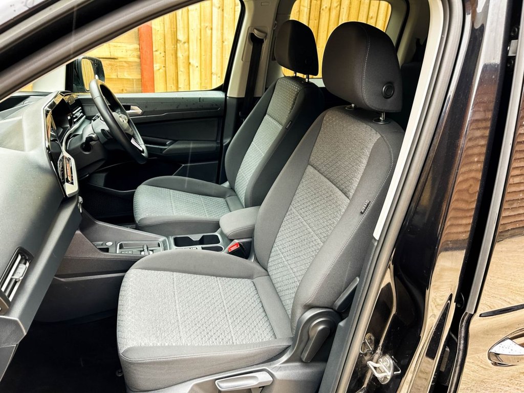 Used Ford Tourneo Connect 2023 for sale - 77680630: Photo 21