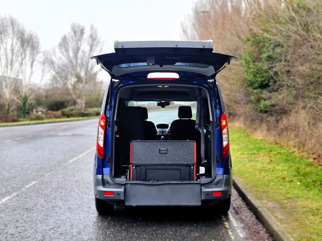 Used Ford Tourneo Connect 2017 for sale - 77680554: Photo 14