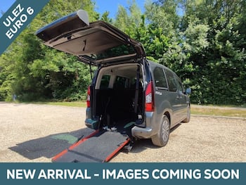 Used Peugeot Partner Tepee 2017 for sale - 79655809: Photo