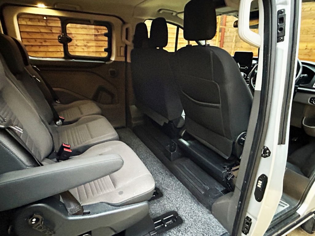 Used Ford Tourneo Custom 2020 for sale - 76711128: Photo 14