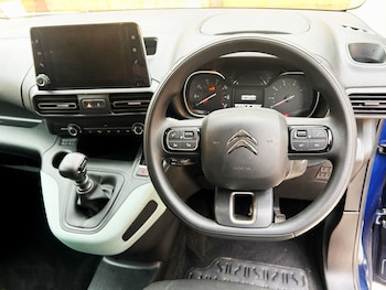 Used Citroen Berlingo 2021 for sale - 75596556: Photo
