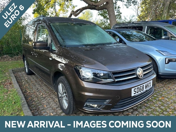 Used Volkswagen Caddy Maxi Life 2018 for sale - 76223737: Photo 1