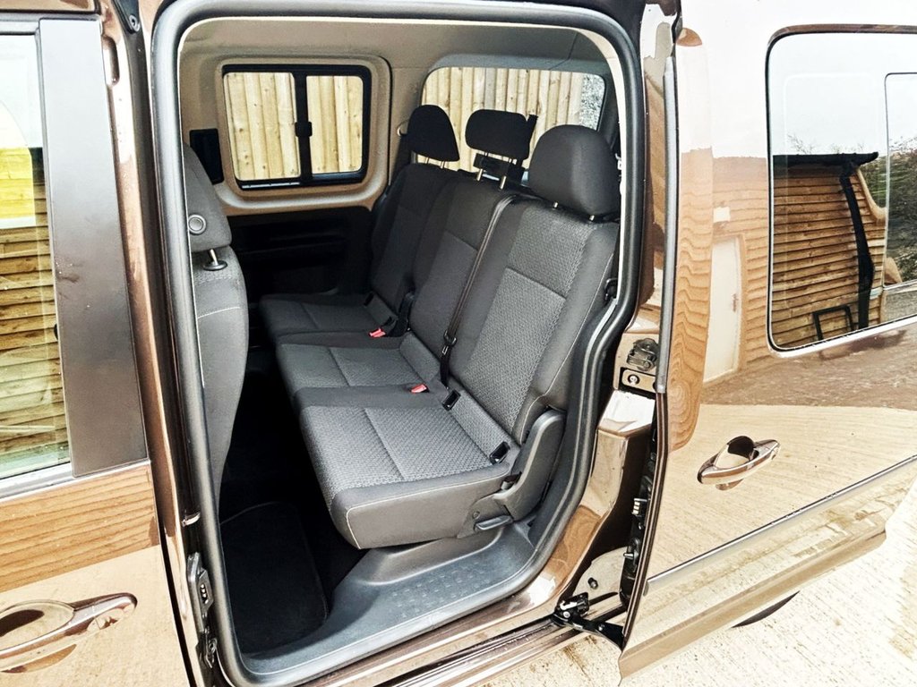 Used Volkswagen Caddy Maxi Life 2018 for sale - 76223737: Photo 21