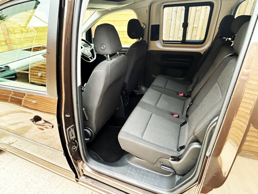 Used Volkswagen Caddy Maxi Life 2018 for sale - 76223737: Photo 22