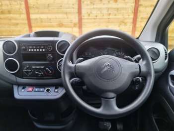 Used Citroen Berlingo 2017 for sale - 74721455: Photo