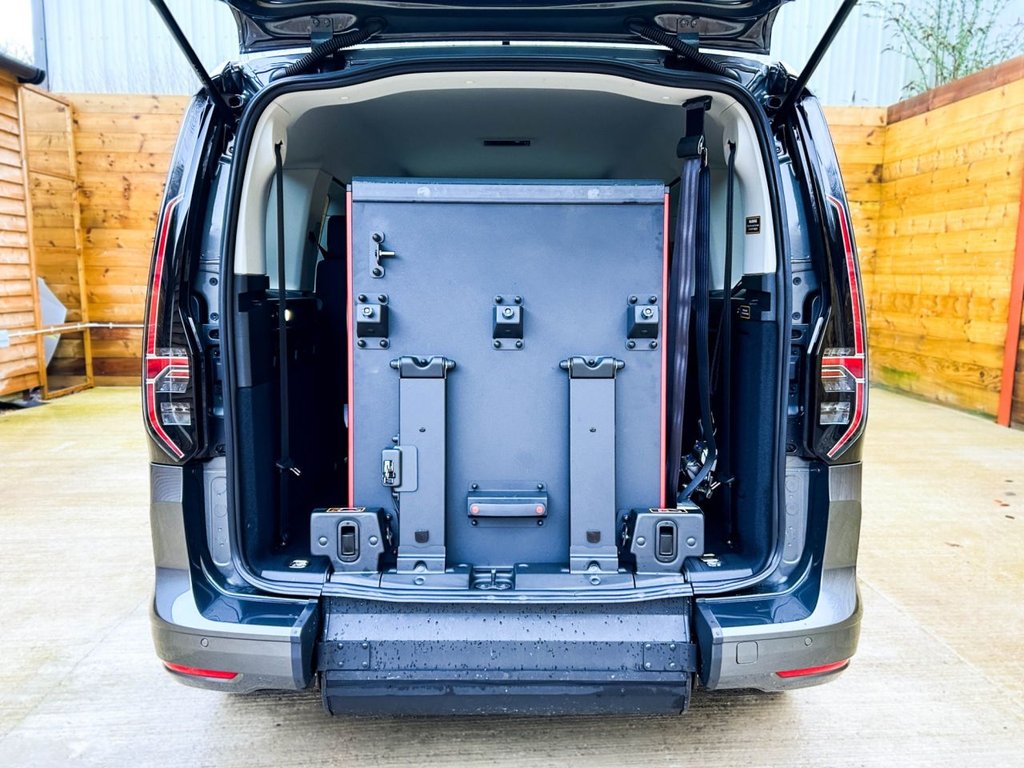 Used Volkswagen Caddy Life 2025 for sale - 77547551: Photo 12