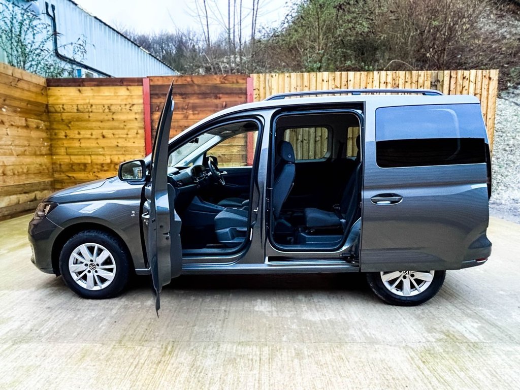 Used Volkswagen Caddy Life 2025 for sale - 77547551: Photo 15