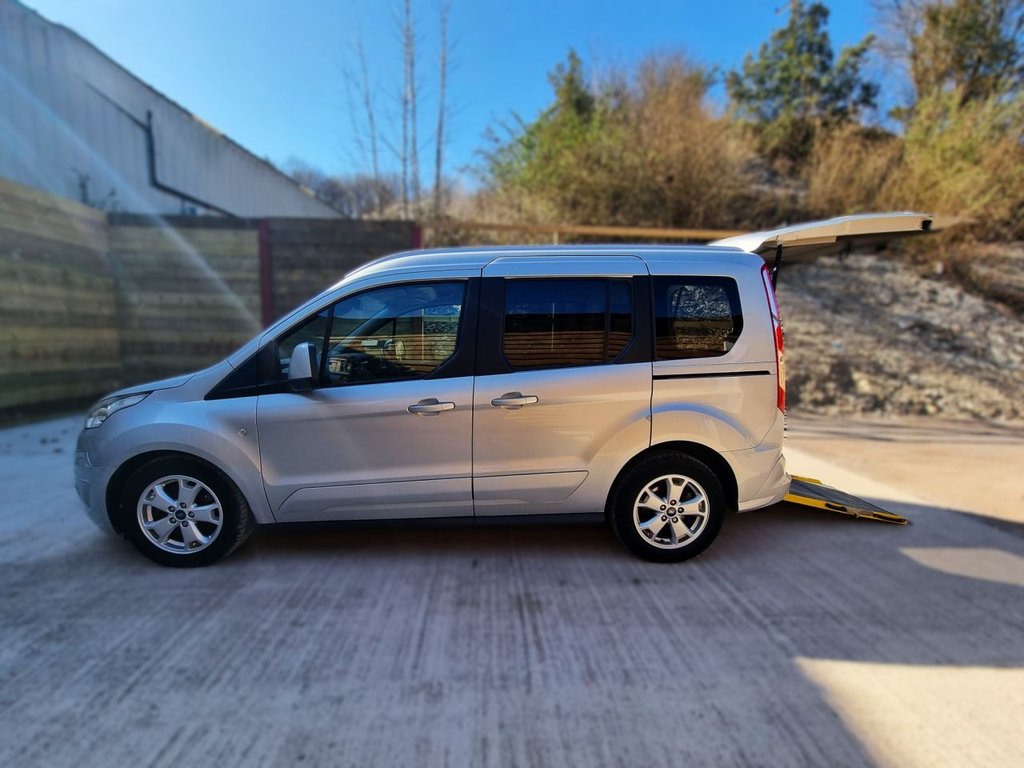 Used Ford Tourneo Connect 2017 for sale - 77919572: Photo 17
