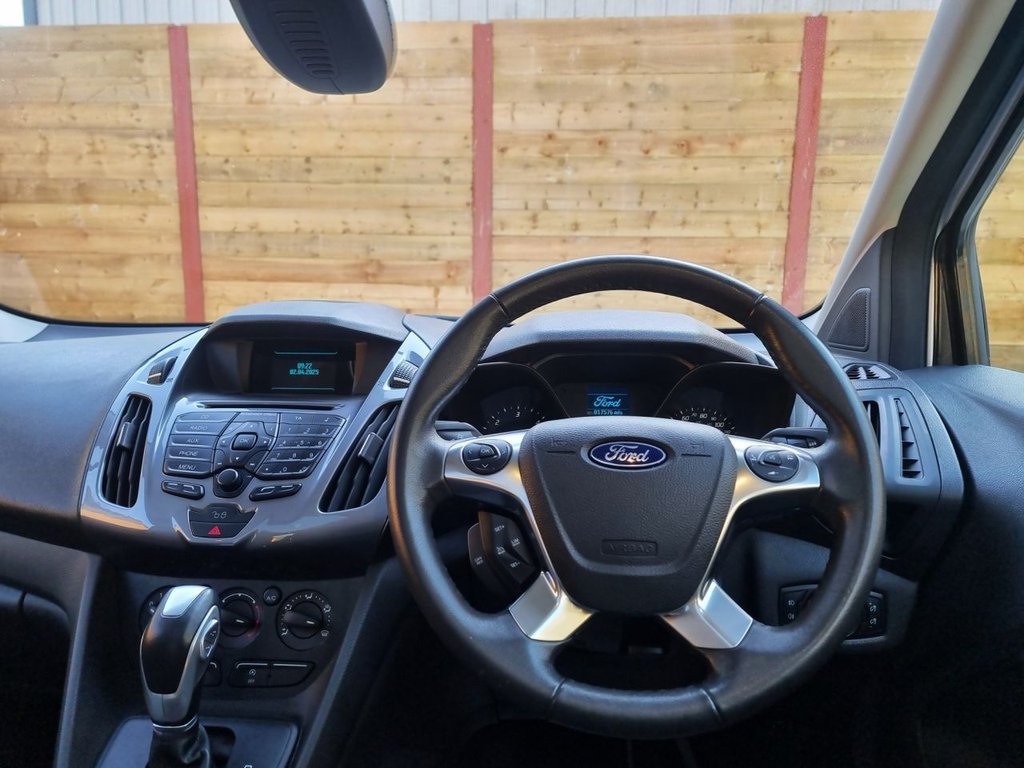 Used Ford Tourneo Connect 2017 for sale - 77919572: Photo 2