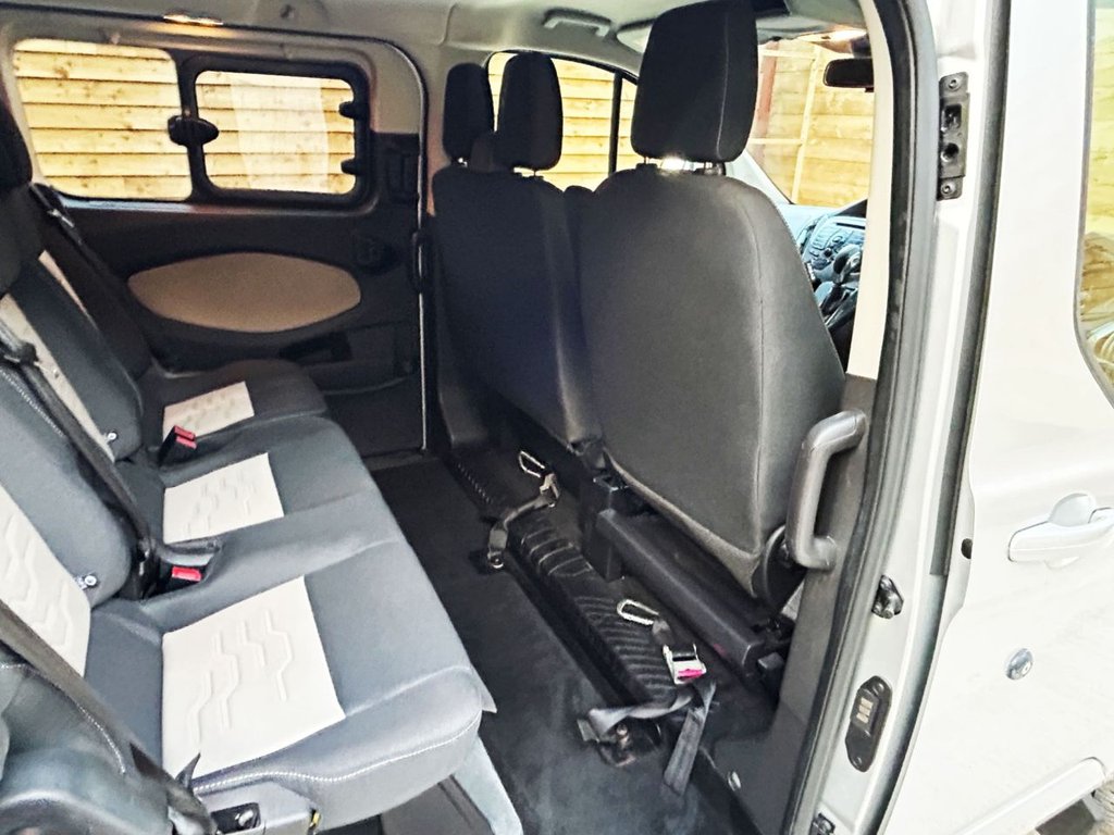 Used Ford Tourneo Custom 2018 for sale - 76223813: Photo 16