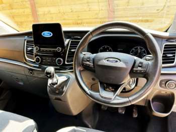 Used Ford Tourneo Custom 2018 for sale - 75062800: Photo