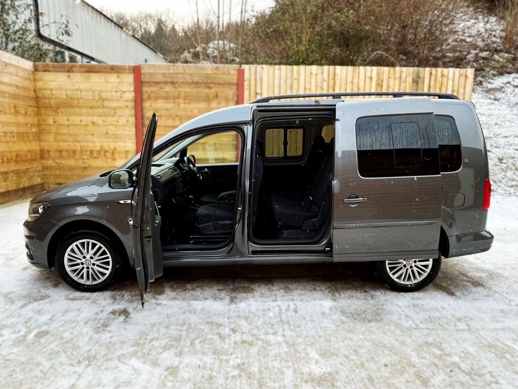 Used Volkswagen Caddy Maxi Life 2021 for sale - 76333658: Photo 15