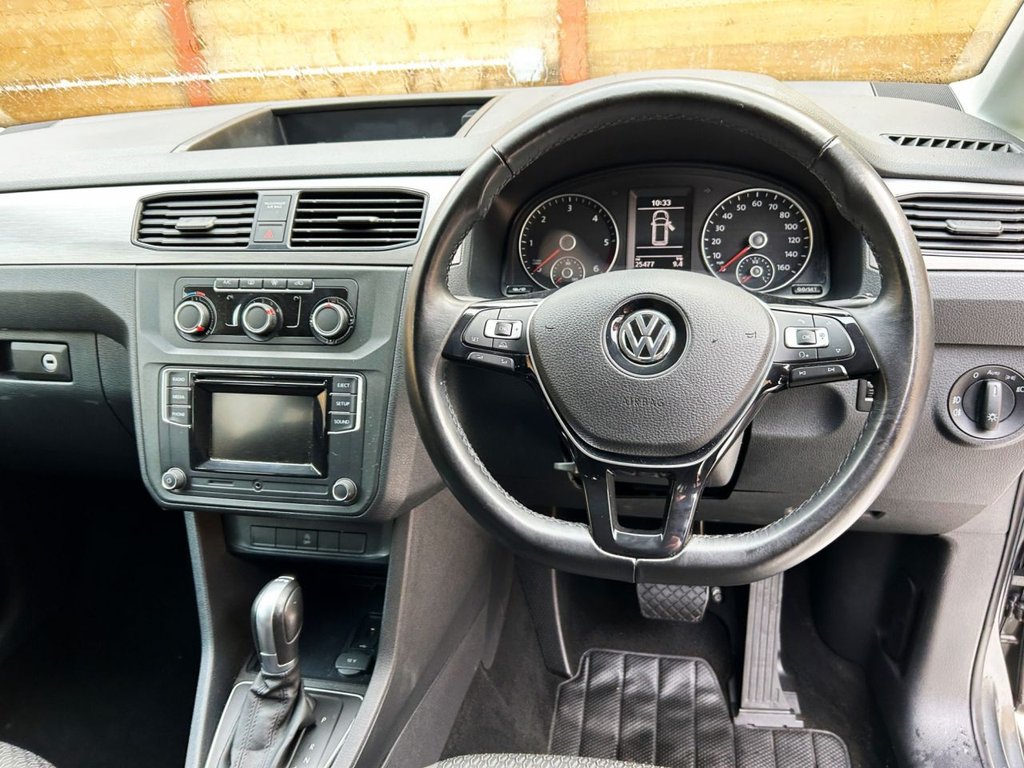 Used Volkswagen Caddy Maxi Life 2021 for sale - 76333658: Photo 2