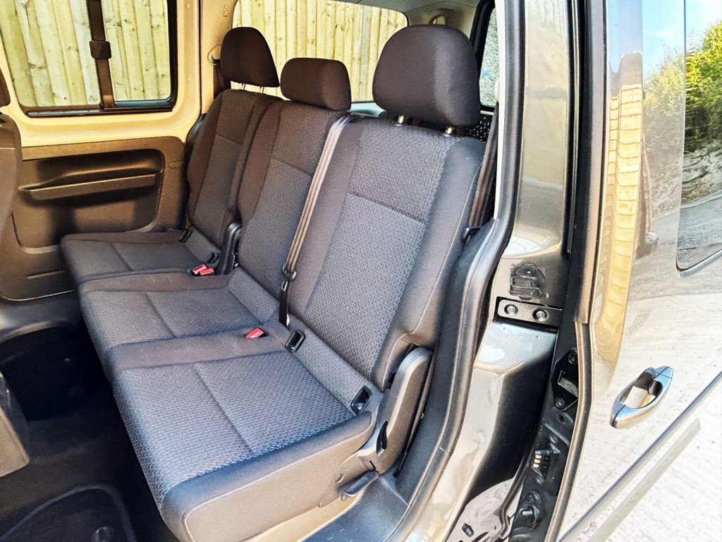 Used Volkswagen Caddy Maxi Life 2018 for sale - 77451500: Photo 19