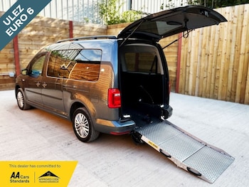 Used Volkswagen Caddy Maxi Life 2018 for sale - 77451500: Photo