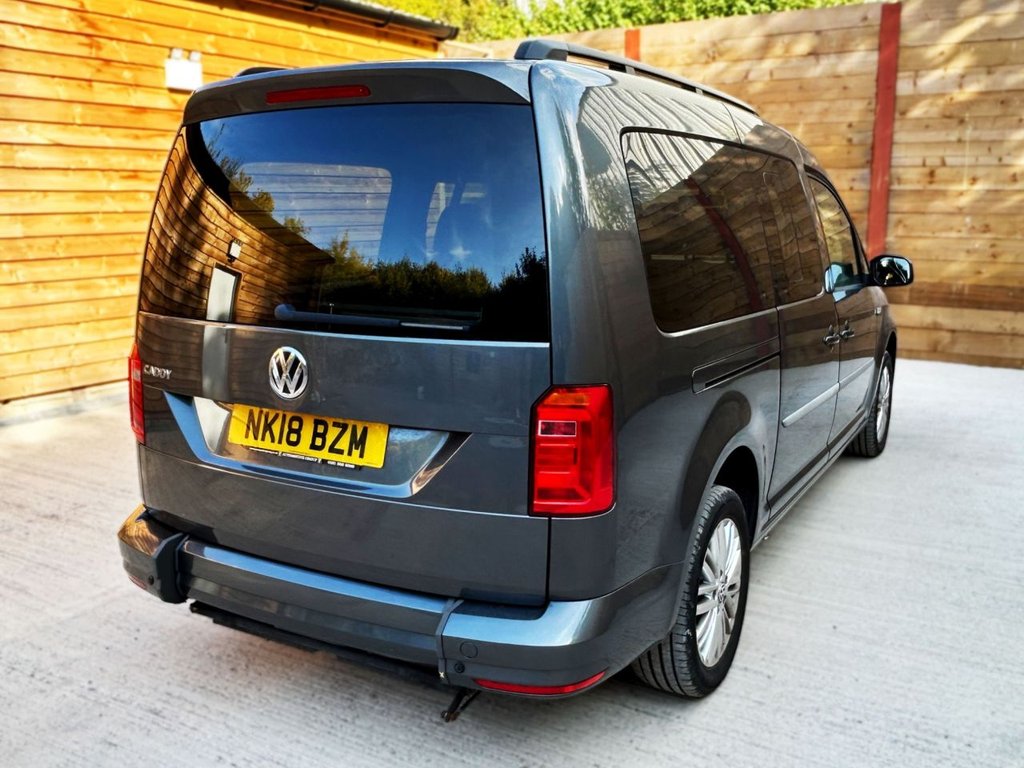 Used Volkswagen Caddy Maxi Life 2018 for sale - 77451500: Photo 8