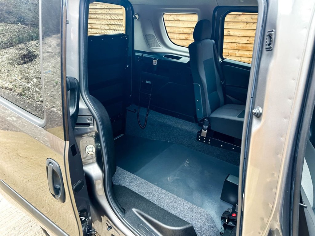 Used Fiat Doblo 2020 for sale - 77121803: Photo 17