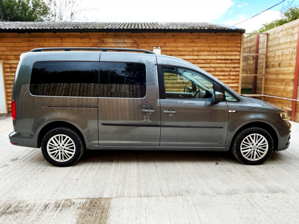 Used Volkswagen Caddy Maxi Life 2021 for sale - 76406186: Photo 6