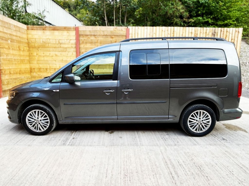 Used Volkswagen Caddy Maxi Life 2021 for sale - 76406186: Photo 7