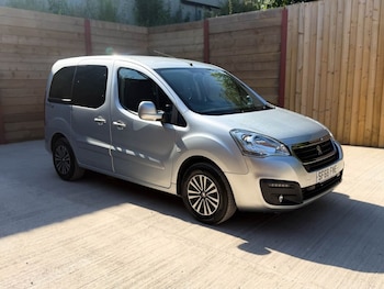 Used Peugeot Partner Tepee 2019 for sale - 79142425: Photo
