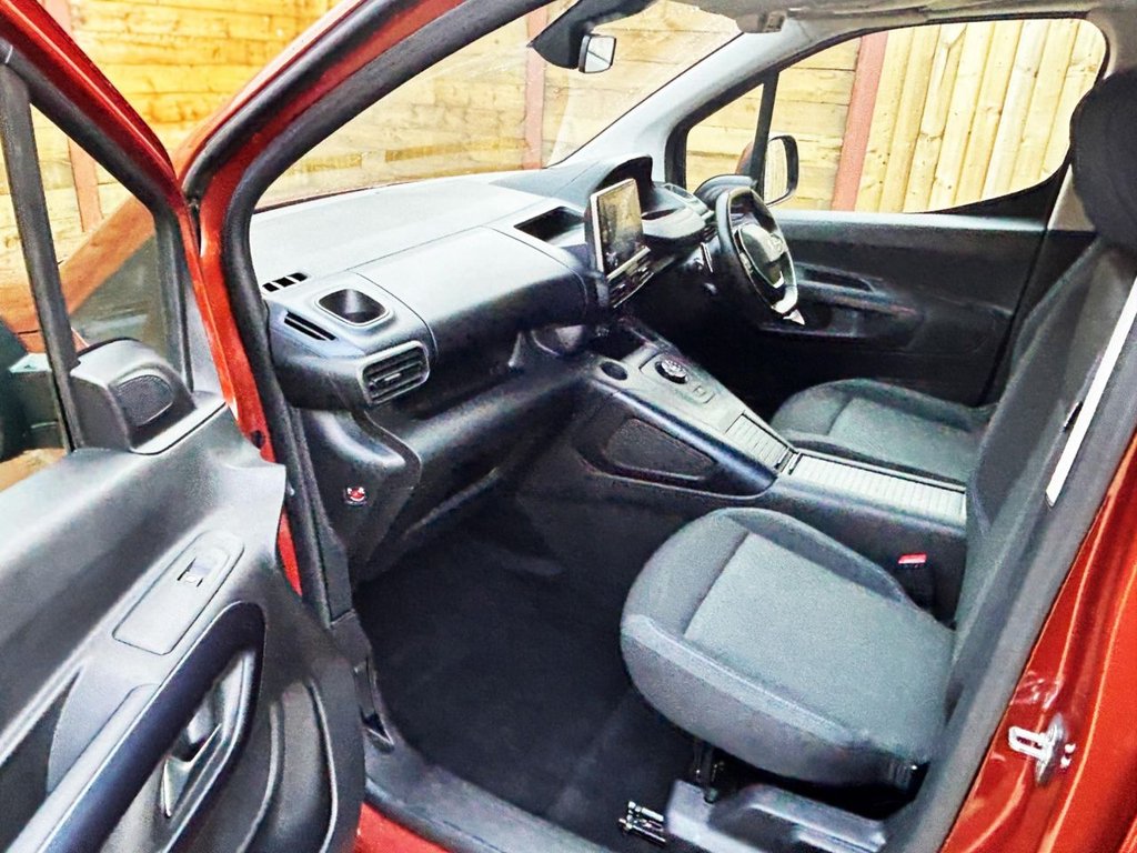 Used Peugeot Rifter 2020 for sale - 76396094: Photo 19