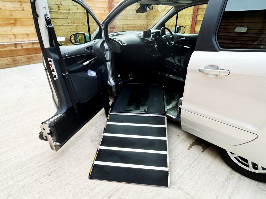 Used Ford Tourneo Connect 2021 for sale - 76069110: Photo 21