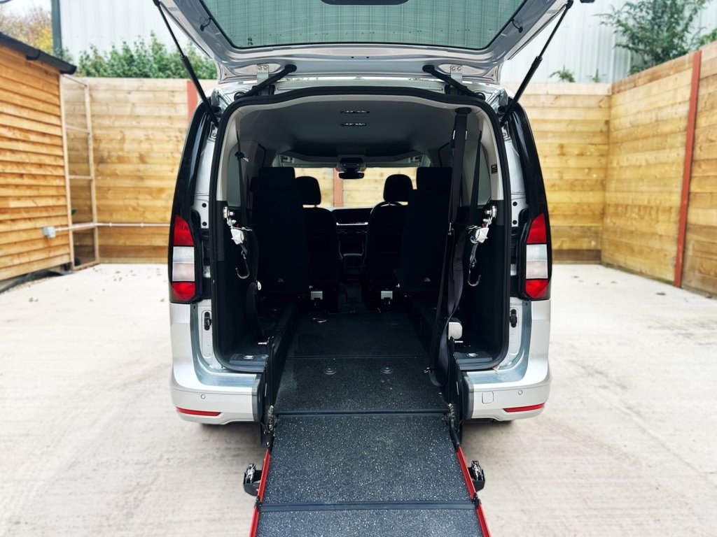 Used Ford Grand Tourneo Connect 2023 for sale - 75896862: Photo 13