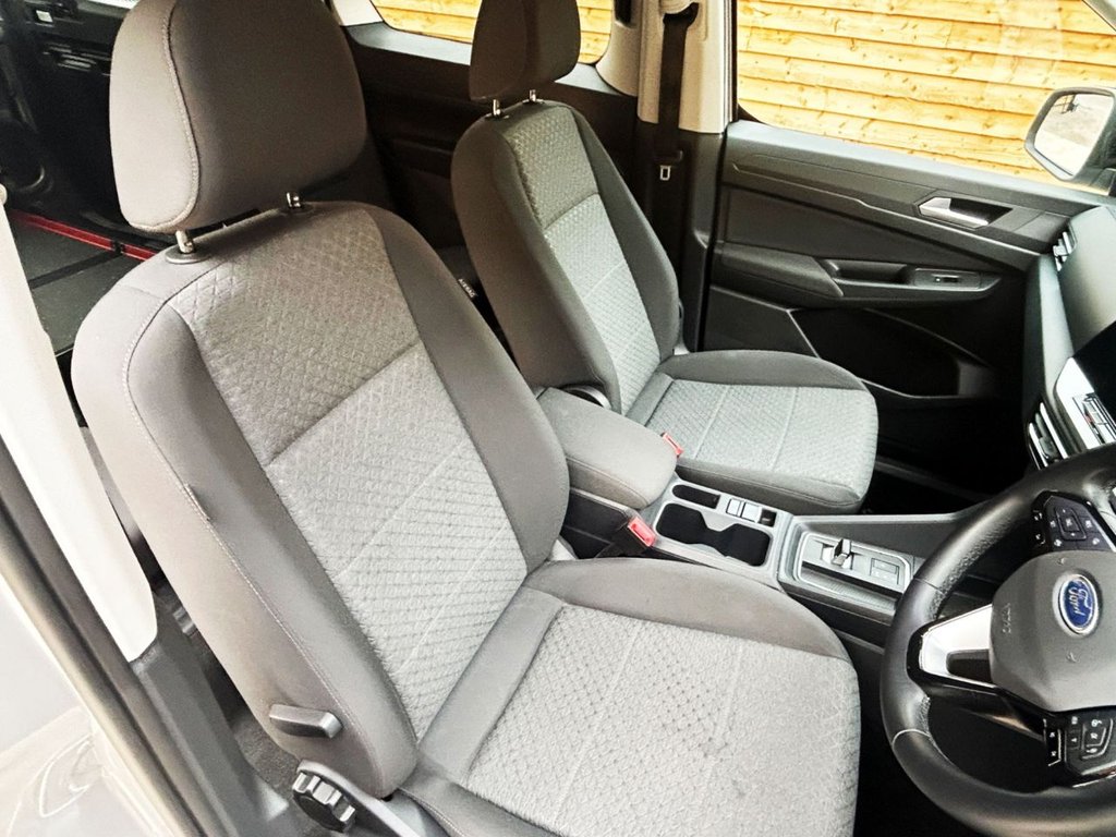 Used Ford Grand Tourneo Connect 2023 for sale - 75896862: Photo 17