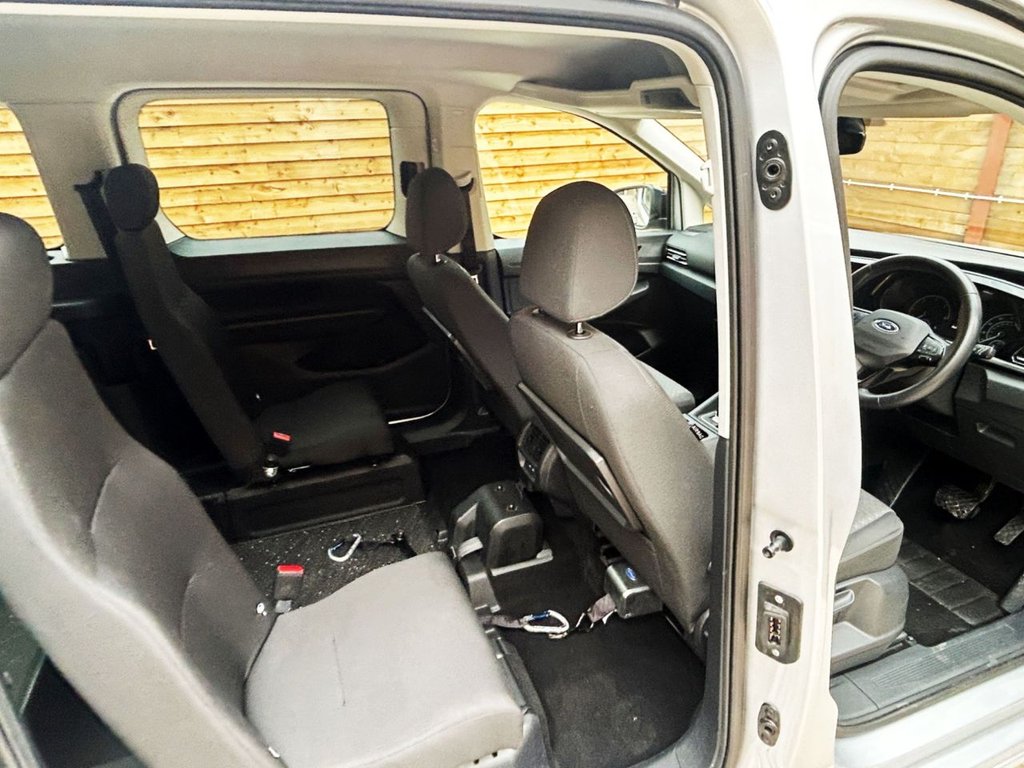 Used Ford Grand Tourneo Connect 2023 for sale - 75896862: Photo 19