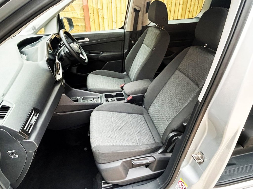 Used Ford Grand Tourneo Connect 2023 for sale - 75896862: Photo 21