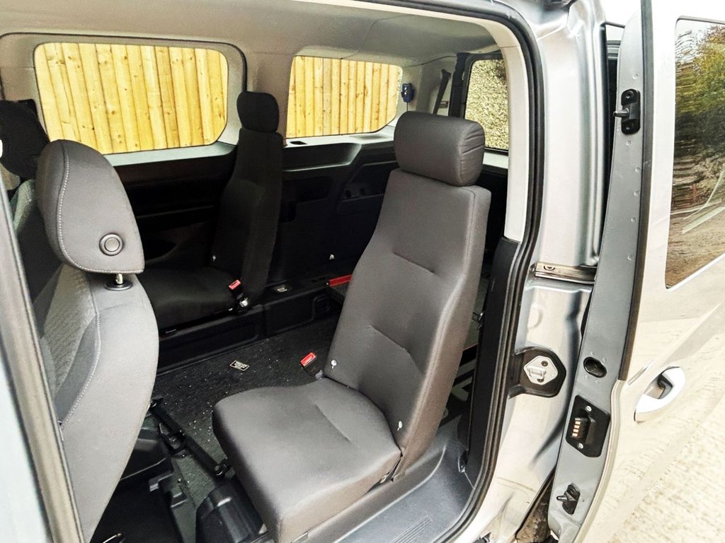 Used Ford Grand Tourneo Connect 2023 for sale - 75896862: Photo 22