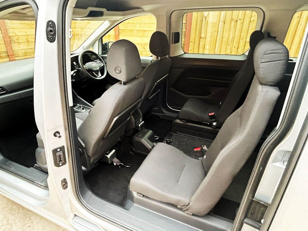 Used Ford Grand Tourneo Connect 2023 for sale - 75896862: Photo 23