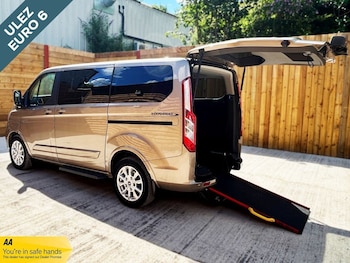 Ford - Tourneo Custom
