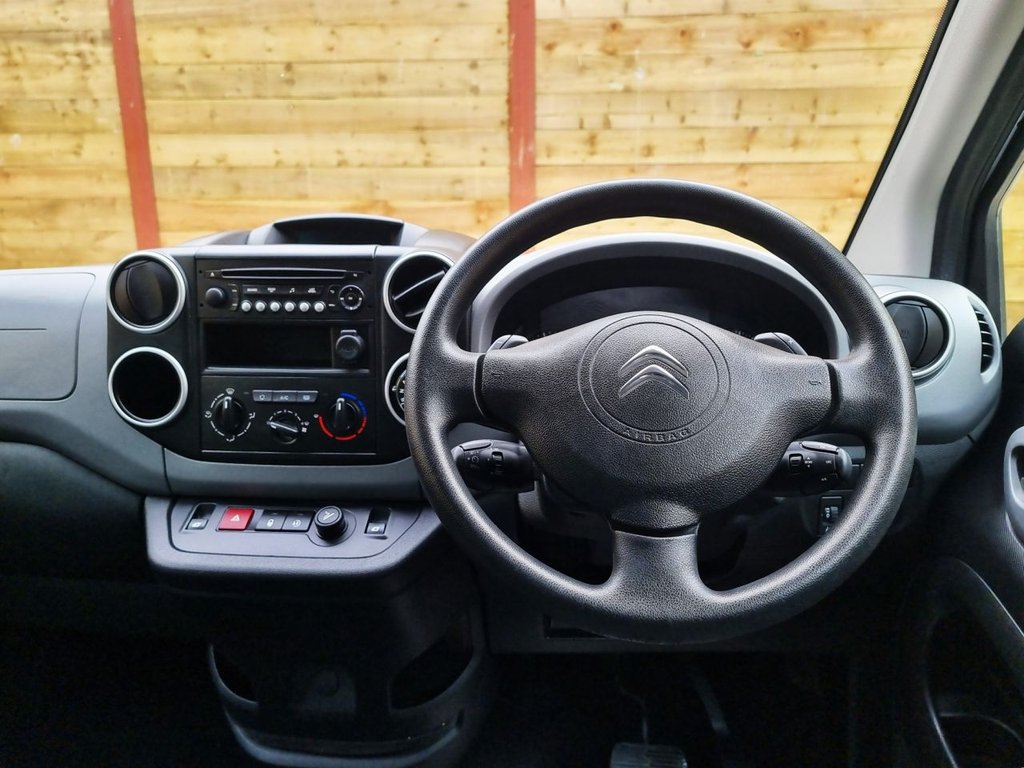 Used Citroen Berlingo 2017 for sale - 76132415: Photo 2