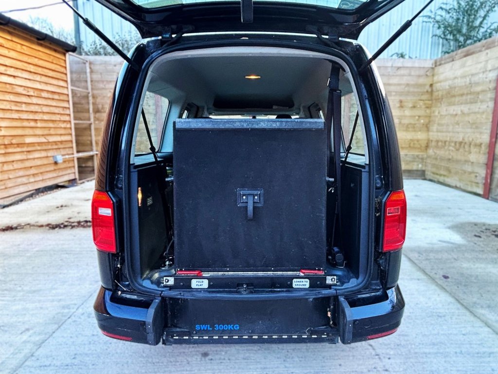 Used Volkswagen Caddy Maxi Life 2018 for sale - 76604814: Photo 8