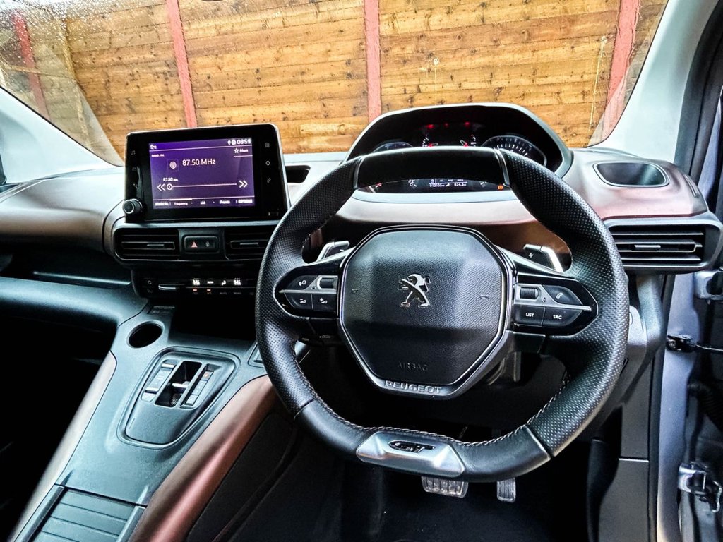 Used Peugeot Rifter 2024 for sale - 77451829: Photo 2