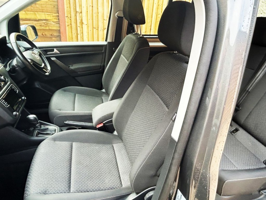 Used Volkswagen Caddy Maxi Life 2020 for sale - 75974177: Photo 19
