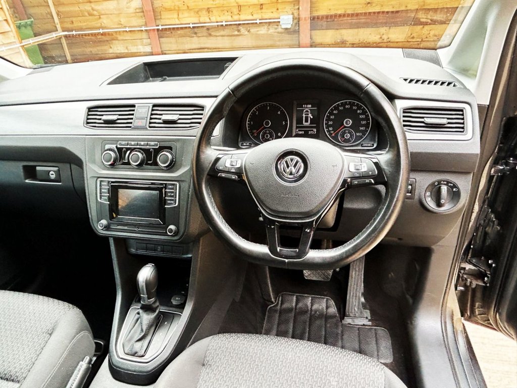 Used Volkswagen Caddy Maxi Life 2020 for sale - 75974177: Photo 2