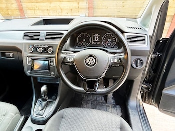 Used Volkswagen Caddy Maxi Life 2020 for sale - 75974177: Photo