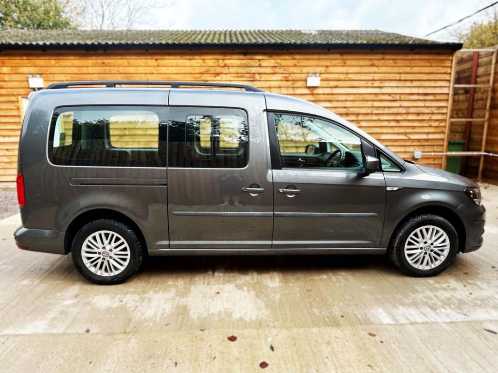 Used Volkswagen Caddy Maxi Life 2020 for sale - 75974177: Photo 6